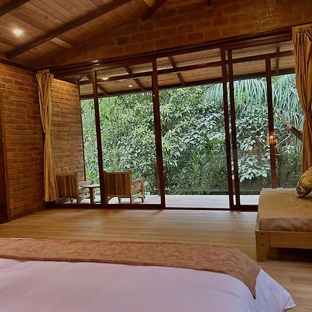Piripe Wellness Lodge Pacto Luaran gambar