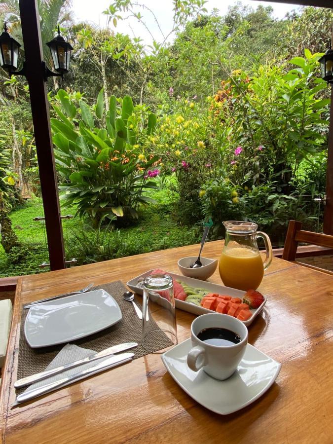 Piripe Wellness Lodge Pacto Luaran gambar