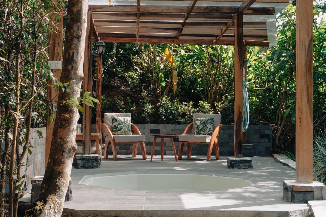 Piripe Wellness Lodge Pacto Luaran gambar