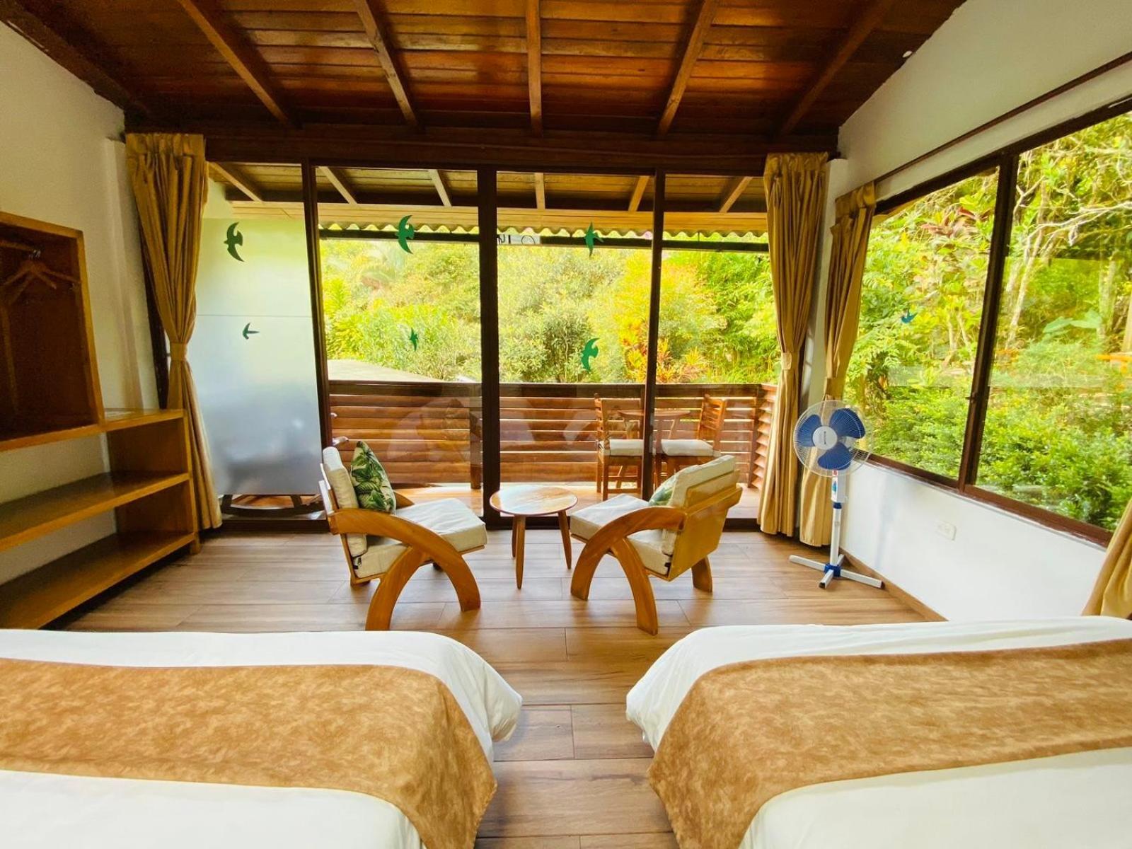Piripe Wellness Lodge Pacto Luaran gambar