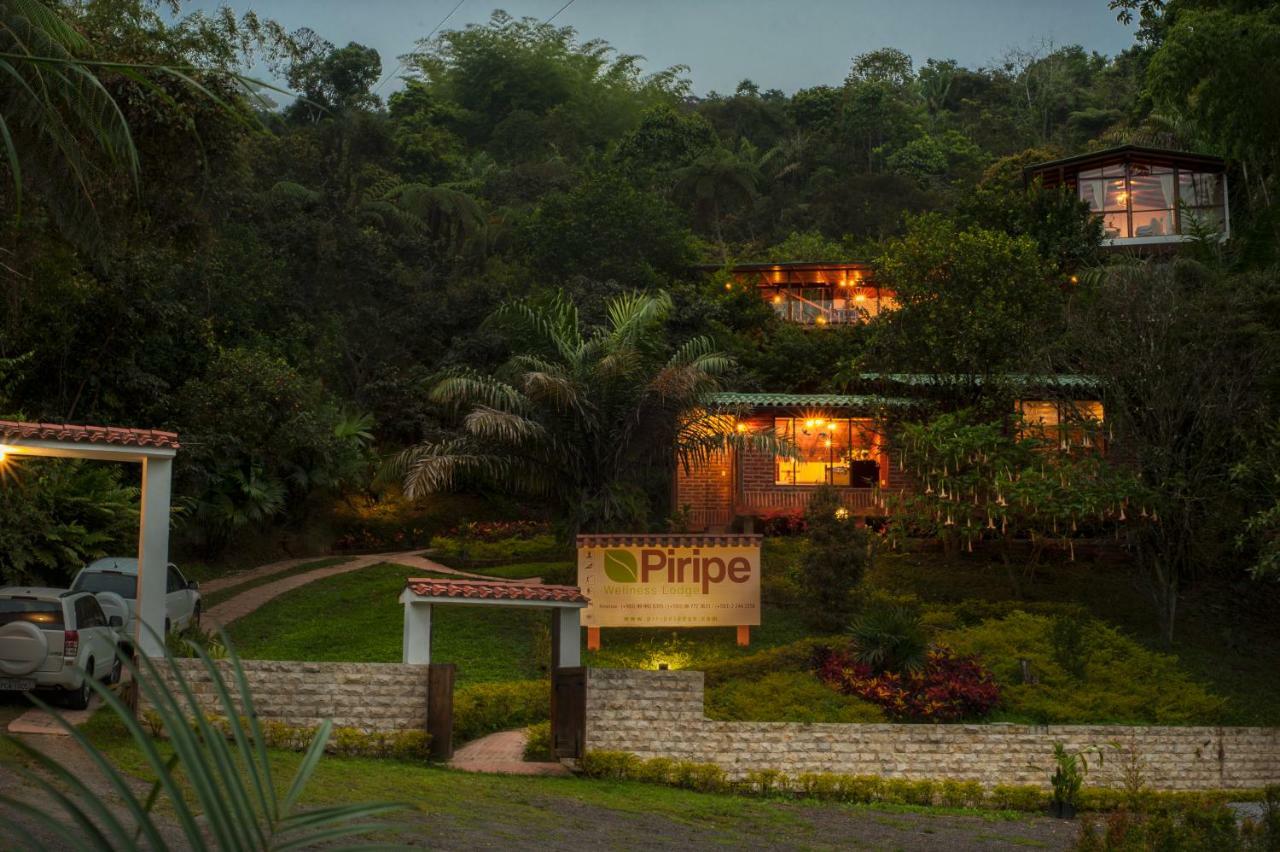 Piripe Wellness Lodge Pacto Luaran gambar